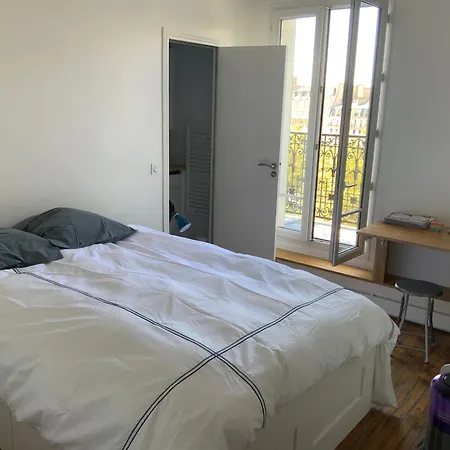 Apartment Montmartre Paris